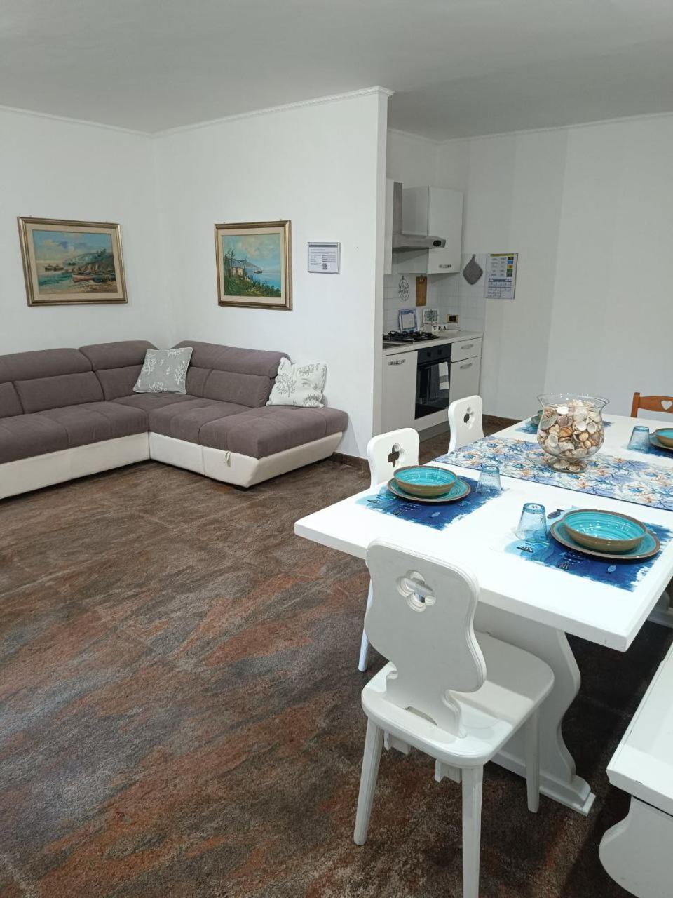 Regina Sul Mare Villa Terracina Exteriör bild