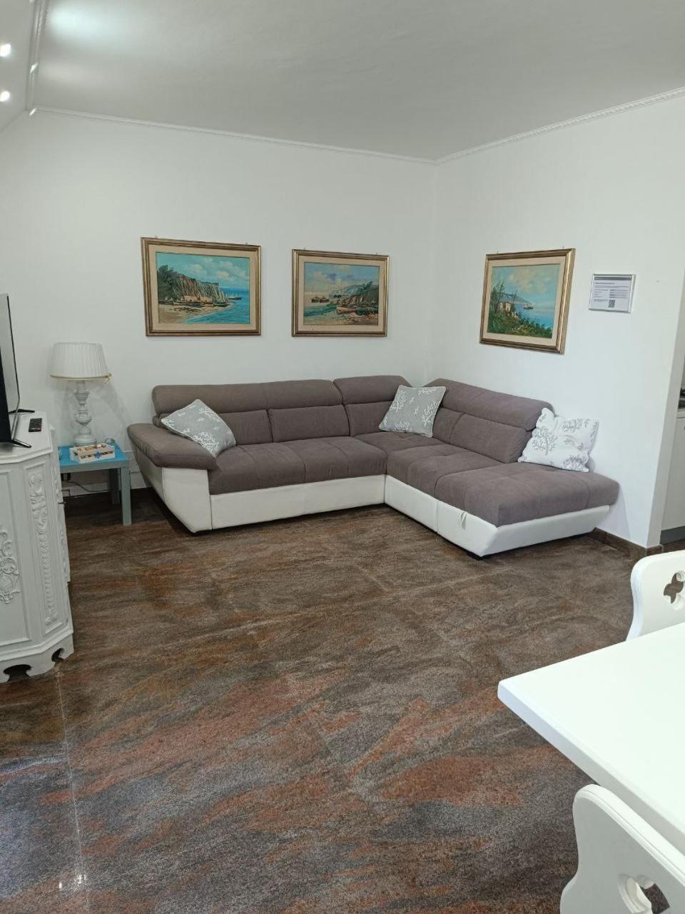 Regina Sul Mare Villa Terracina Exteriör bild